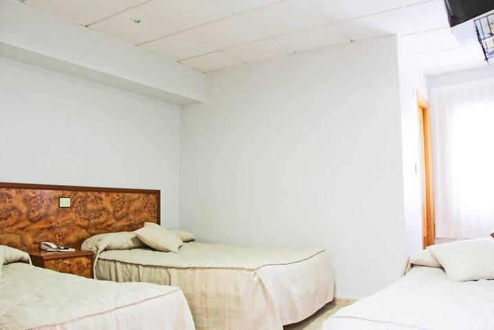 Room 5 of 30