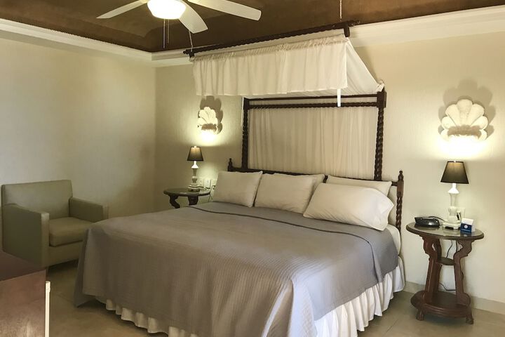 Room 18 of 57