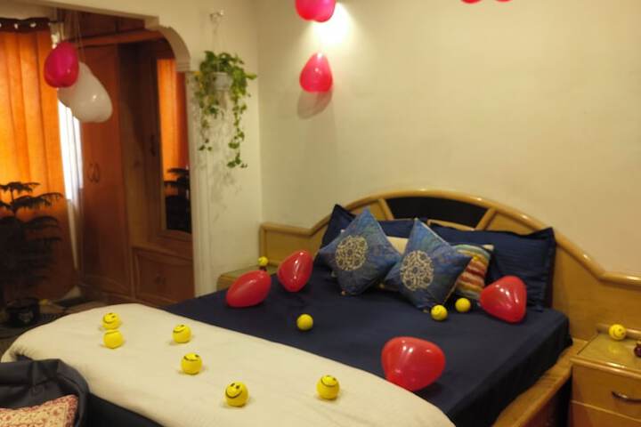 Room 15 of 38