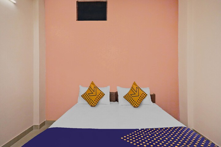 Room 15 of 24