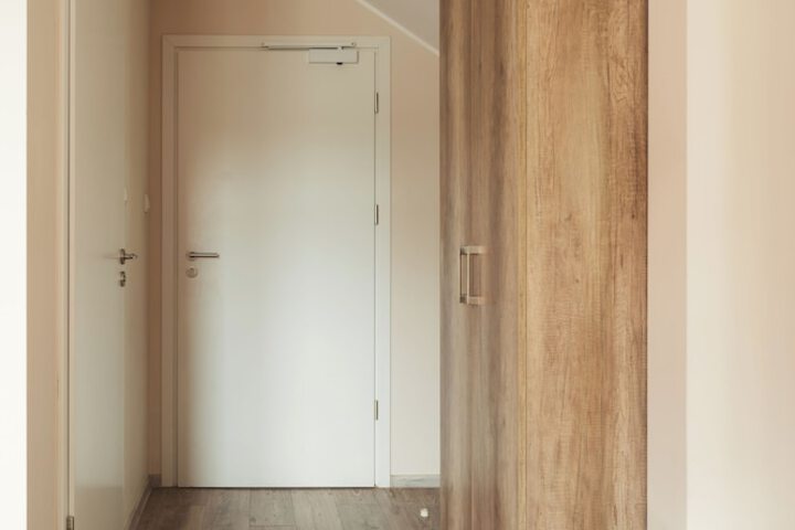 Room 32 of 158