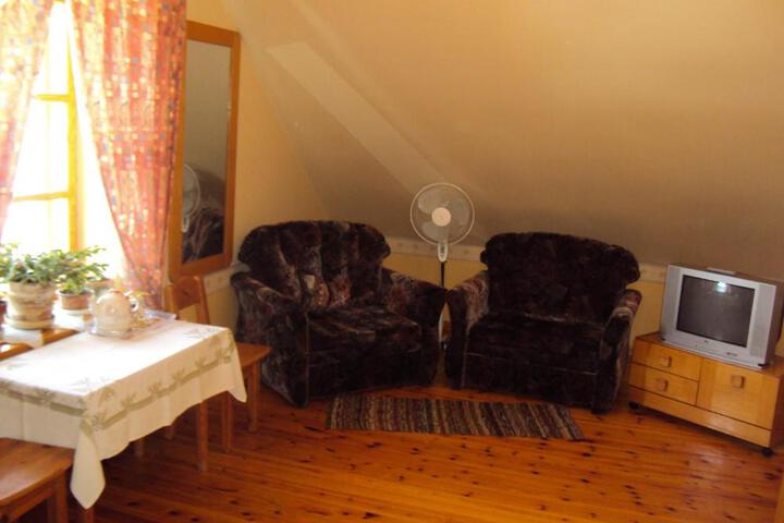 General 80 of 100