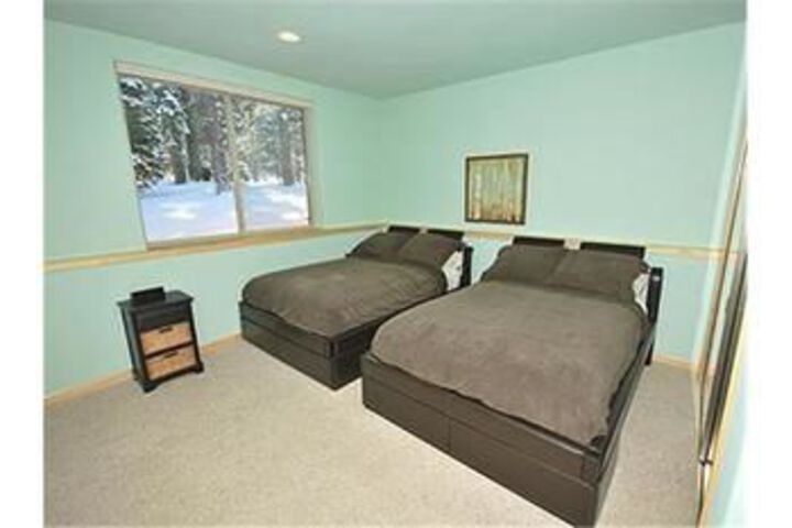 Room 5 of 15