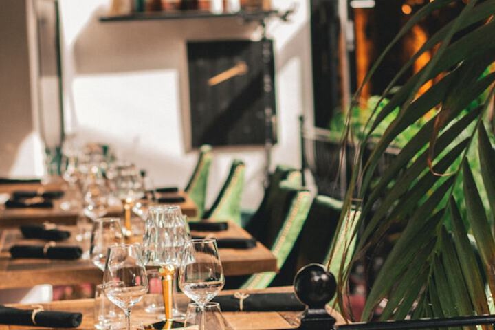 Dining 62 of 86