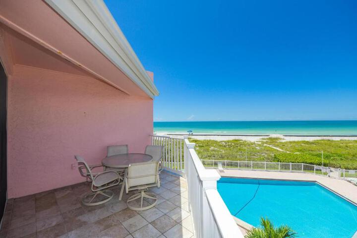 Anna Maria Island Club 29 in Bradenton Beach, FL