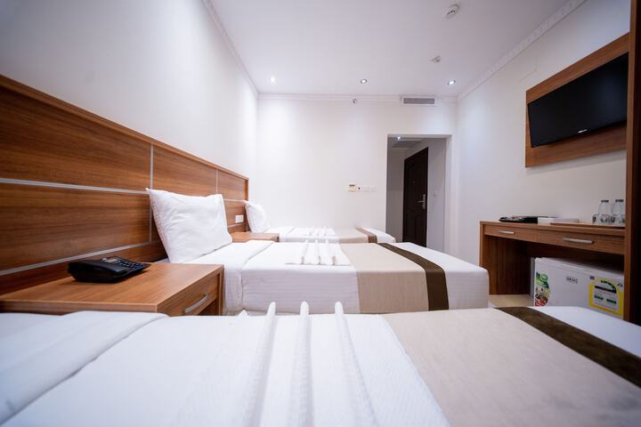 Room 12 of 31