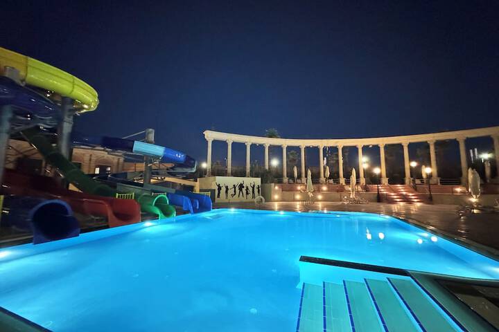Aqua center