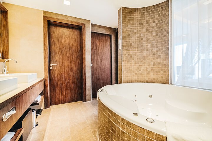 Bathroom Interior Photo