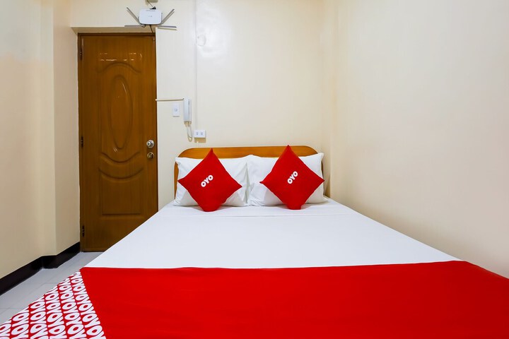 Room 20 of 34