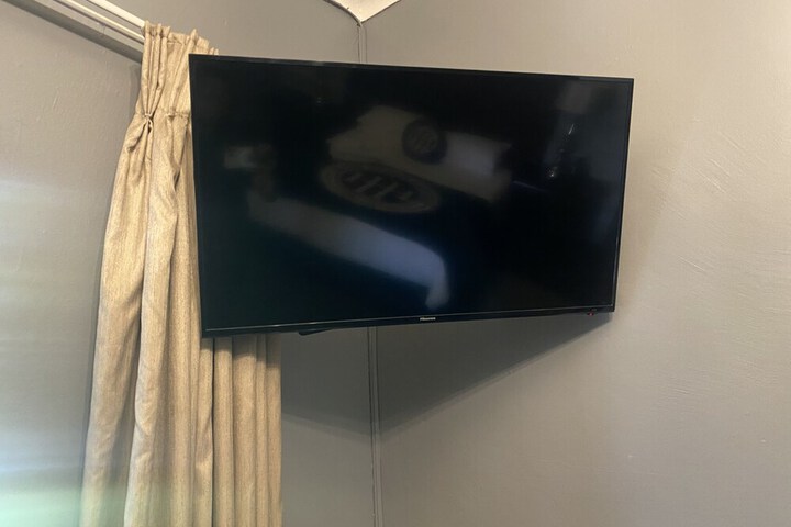 Room 6 of 46