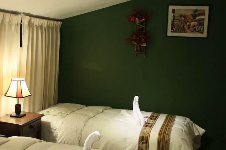 Room 7 of 44