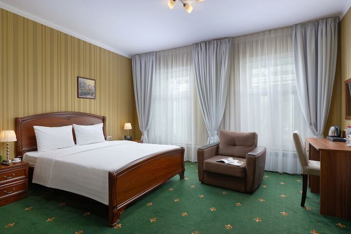Room 20 of 48