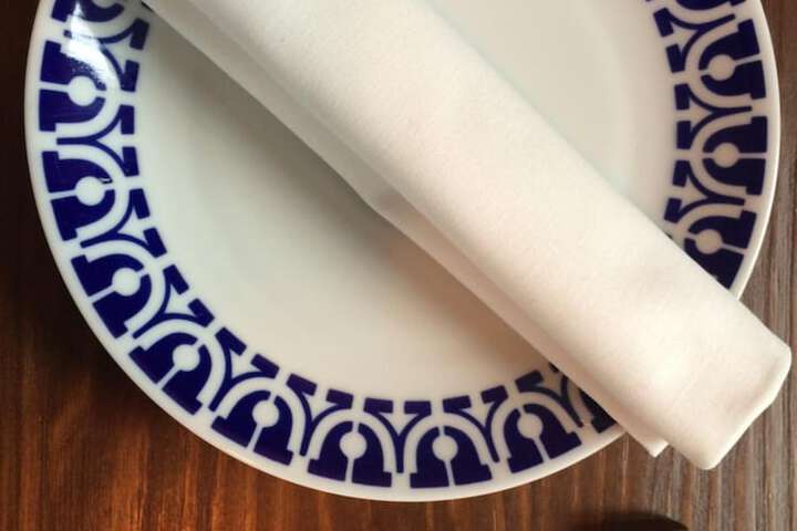 Dining 34 of 53