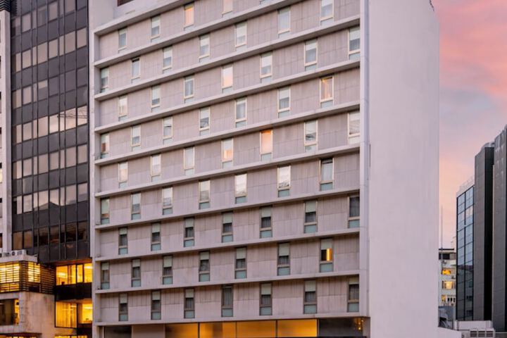 Hotel Entry