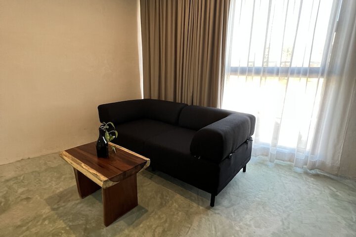 Room 87 of 147