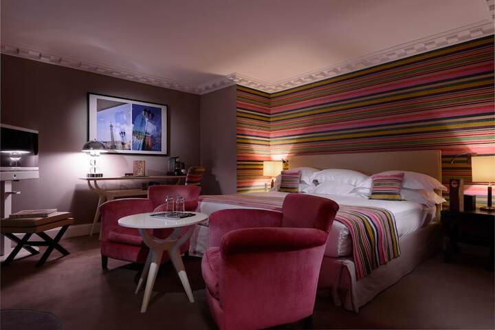 Room 19 of 64