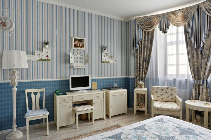 Room 6 of 91