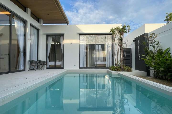 Pool 60 of 107