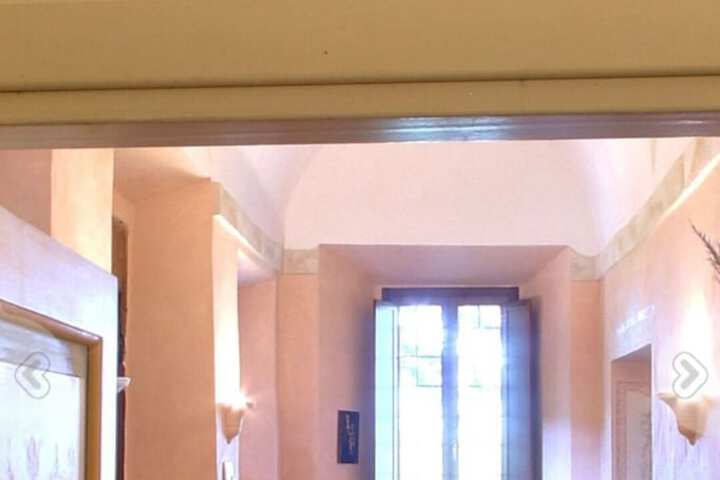 Room 14 of 42