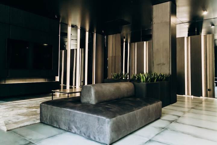 Hotel Interior 5 of 32
