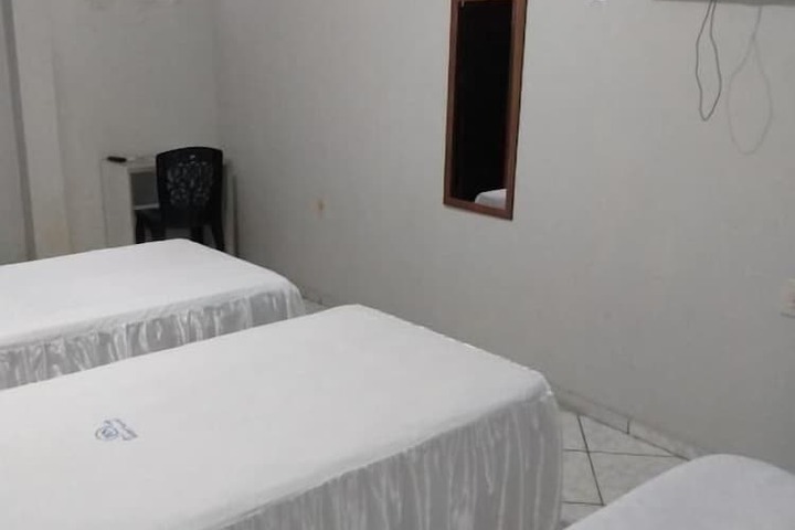 Room 7 of 24