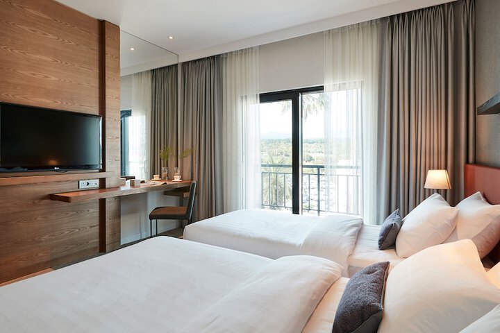Room 20 of 145