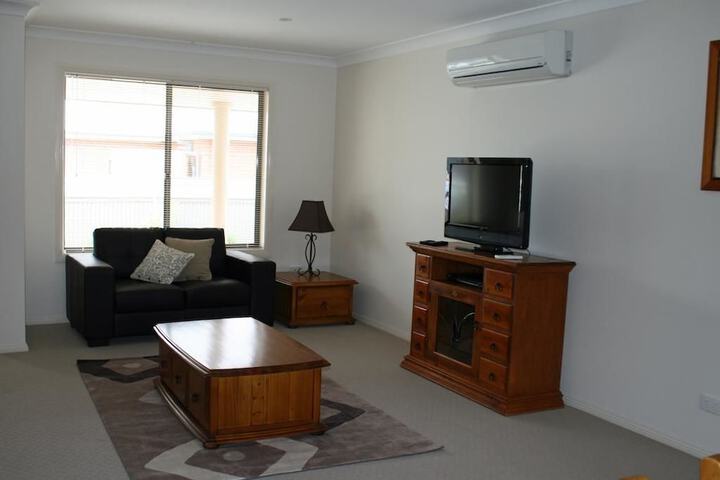 Room 6 of 30