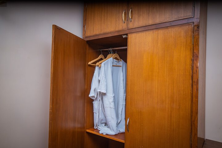 Room 36 of 92