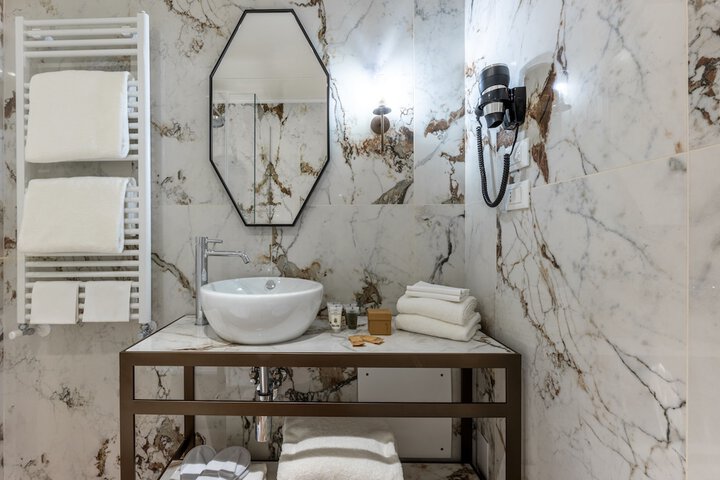 Bath Interior