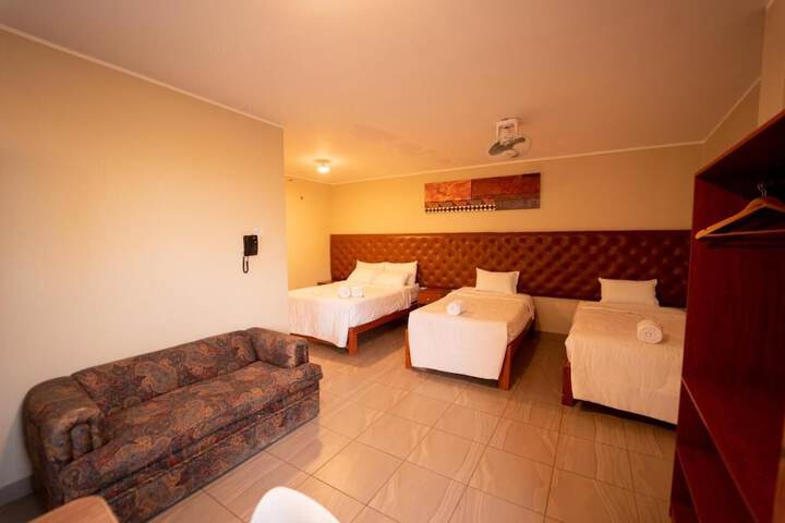 Room 7 of 36