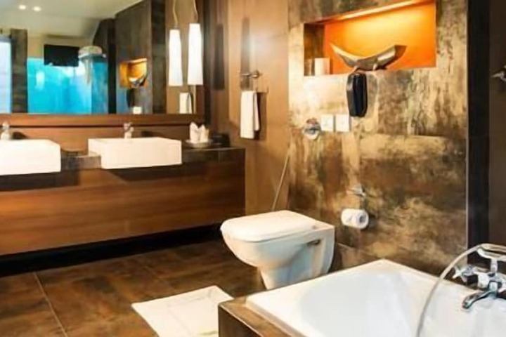 Clean Restrooms