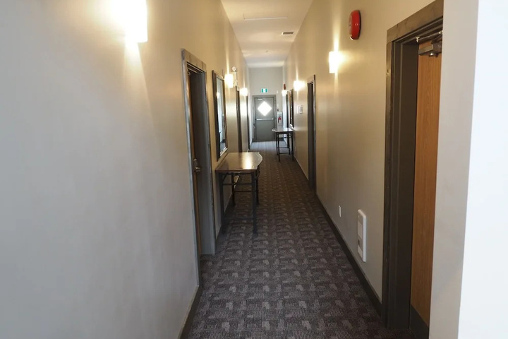 Room 10 of 15