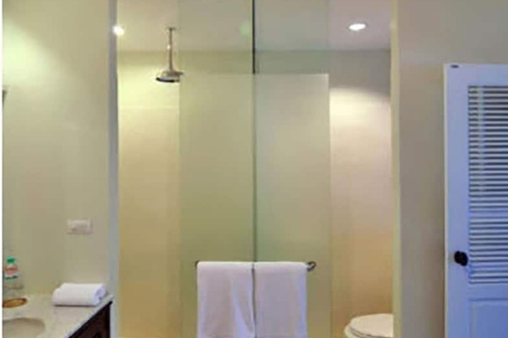 Room 35 of 72