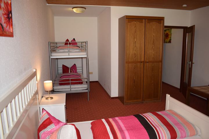 Room 12 of 39
