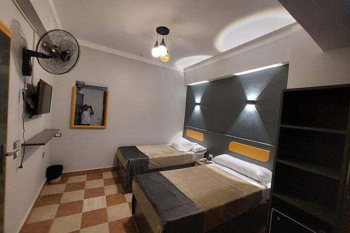 Room 14 of 23