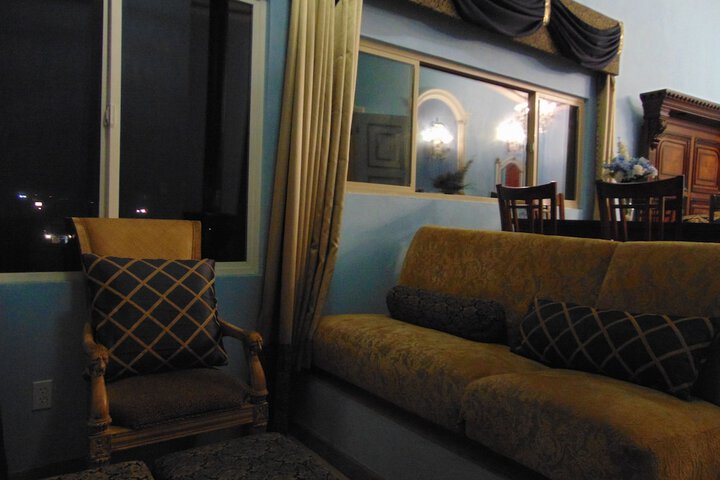 Room 99 of 413