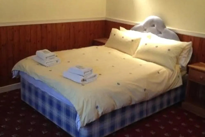 guest_rooms