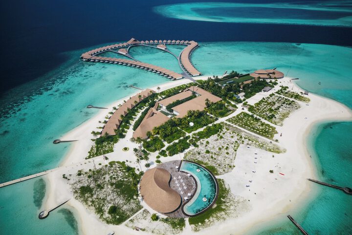 Cinnamon Velifushi Maldives