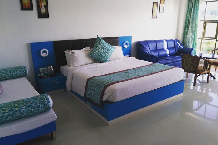 Room 6 of 26