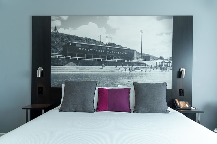 Room 10 of 72