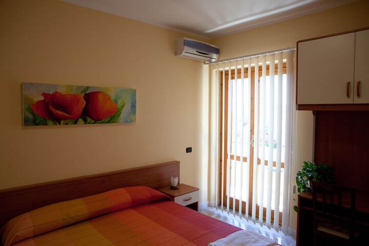 Room 5 of 46