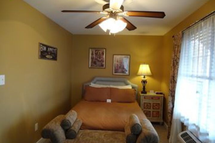 Room 46 of 83