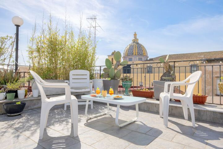 Terrace/Patio 11 of 19