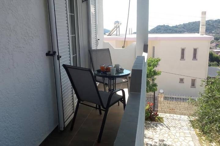 Terrace/Patio 11 of 14