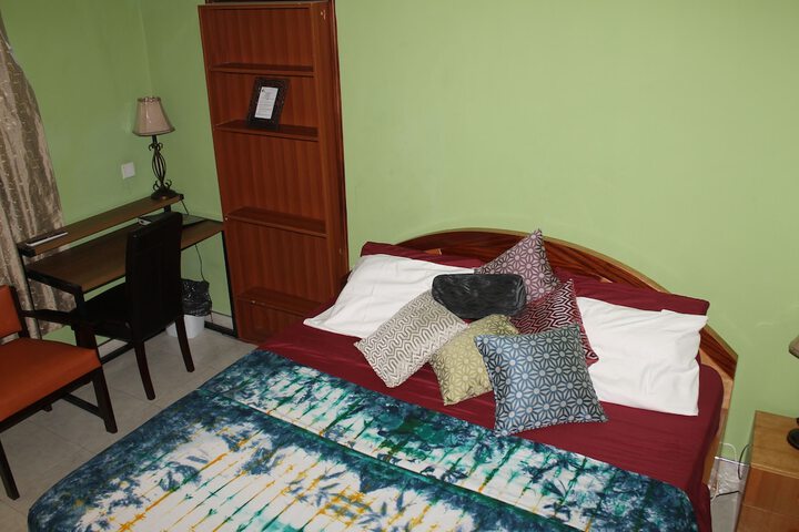 Room 5 of 56