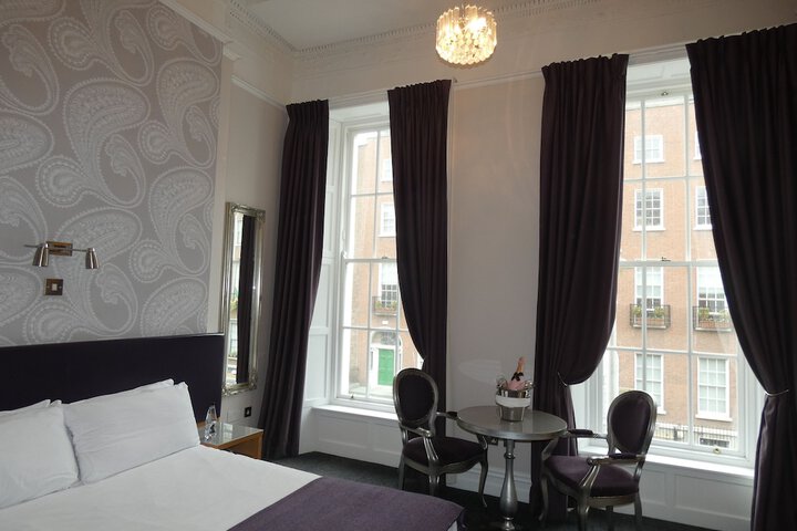 Room 5 of 41