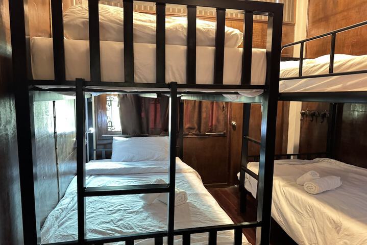 Room 17 of 95