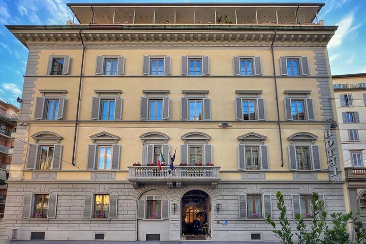 De La Pace Sure Hotel Collection by Best Western in Florence