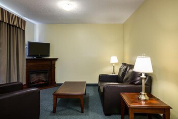Room 40 of 141