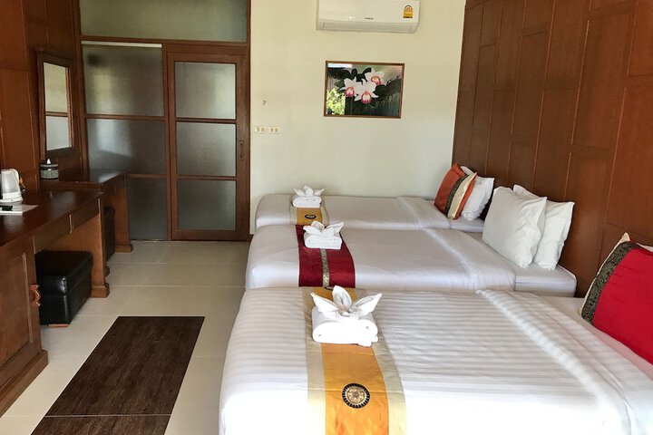 Room 18 of 90